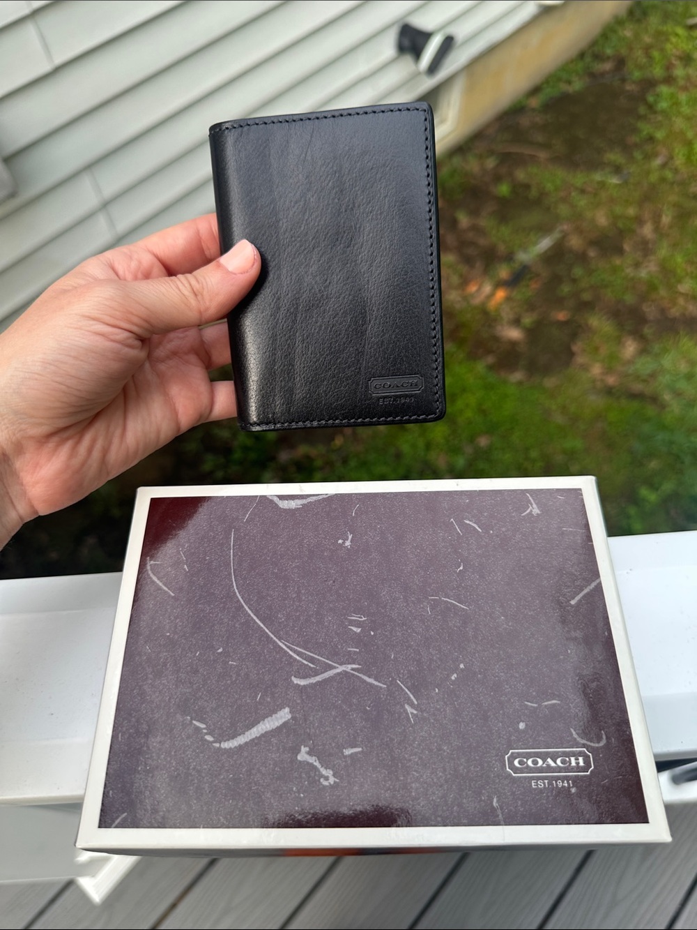 COACH Vintage Black Slimfold Credit Card Wallet Water Buffalo Leather Box NIB - Picture 16 of 16